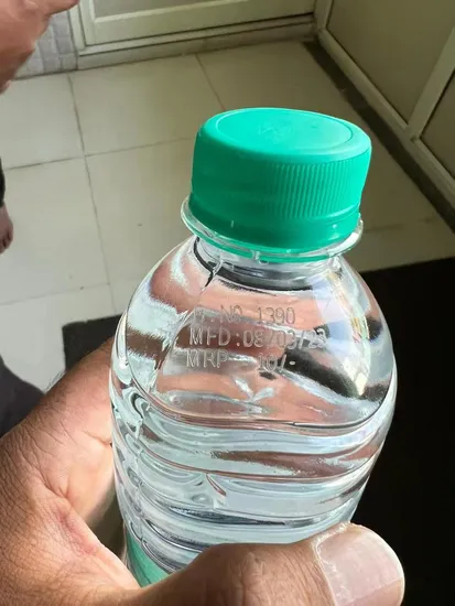 Vzjet High Speed 40W Glass Date Fly CO2 Laser Marking Engraving Machine for Transparent Pet Mineral Water Bottle with CE CF40 